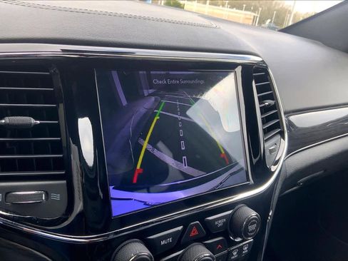 Used 2020 Jeep Grand Cherokee Overland image 29