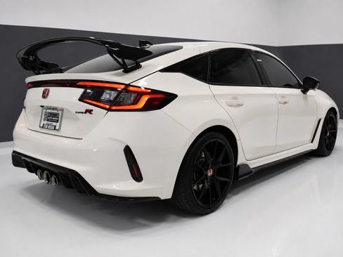 Used 2025 Honda Civic Type R image 8