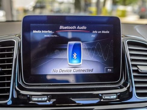 Used 2018 Mercedes-Benz GLS 450 4MATIC w/ Premium Package image 22