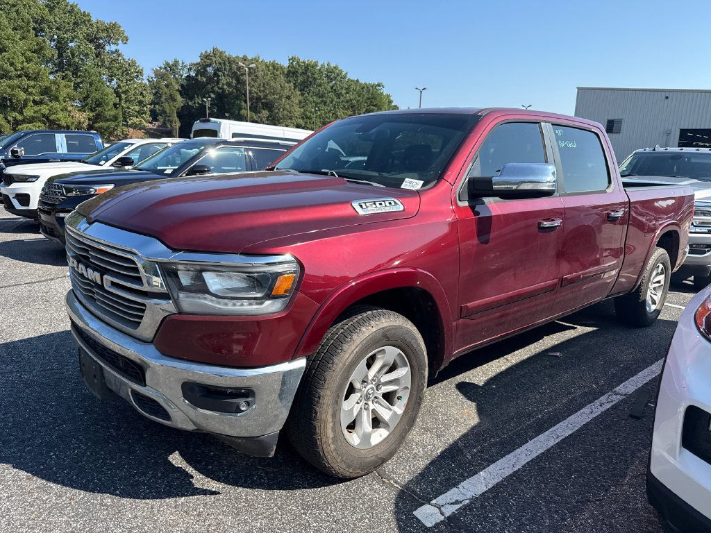 Used 2019 RAM 1500 Laramie AWD/4WD image 8