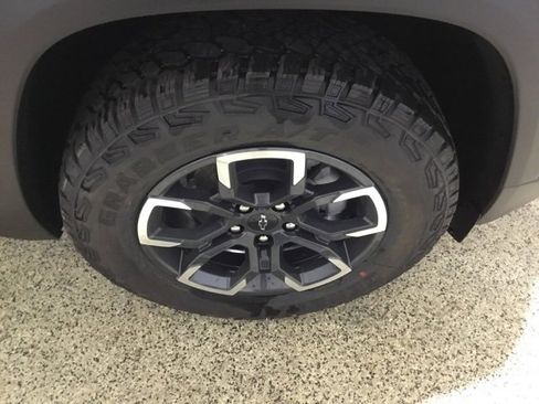 New 2026 Chevrolet Equinox ACTIV w/ Convenience Package III image 23