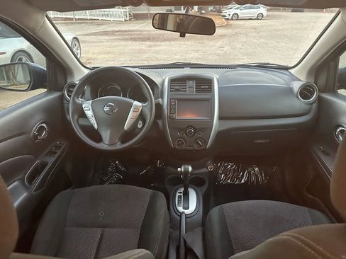 Used 2019 Nissan Versa SV image 20