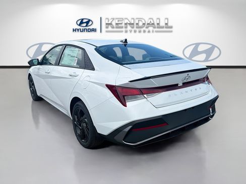 New 2026 Hyundai Elantra Sport FWD image 4
