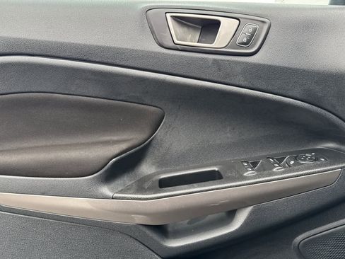 Certified 2022 Ford EcoSport SE w/ SE Convenience Package image 12