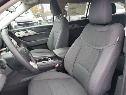 New 2026 Ford Explorer Active image 10