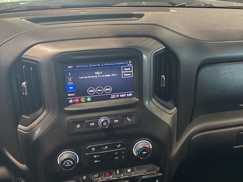 Used 2024 Chevrolet Silverado 2500 Custom w/ Custom Convenience Package AWD/4WD image 21