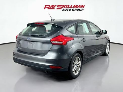 Used 2018 Ford Focus SE FWD image 7