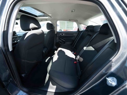 Used 2023 Honda Civic EX image 23