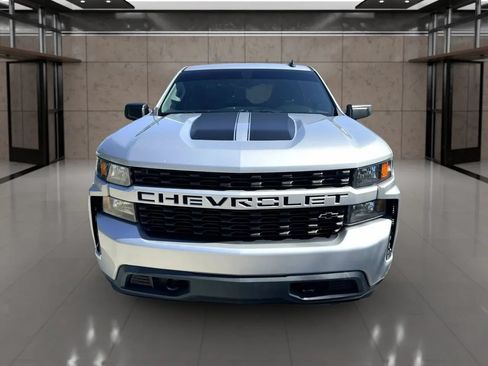 Used 2020 Chevrolet Silverado 1500 Custom w/ Rally Edition RWD image 9