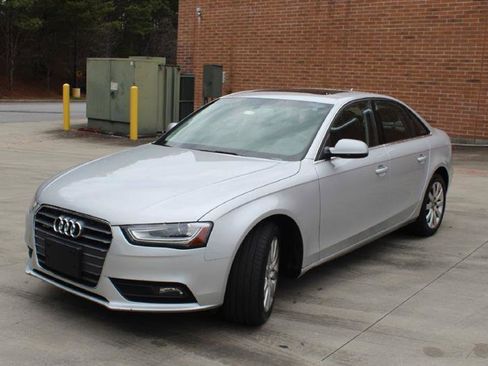 Used 2013 Audi A4 2.0T Premium w/ Lighting Pkg image 2