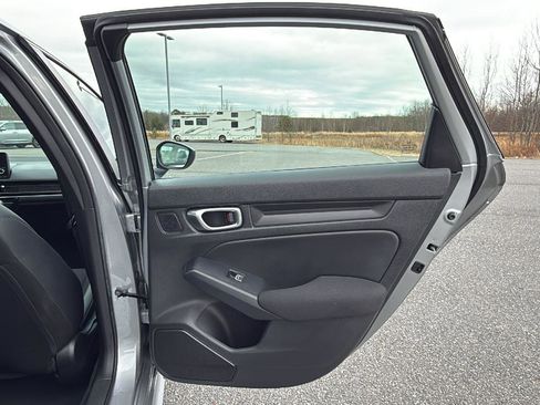 Used 2023 Honda Civic Sport image 20