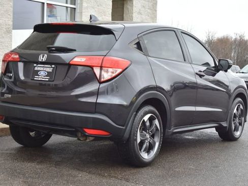 Used 2018 Honda HR-V EX image 16