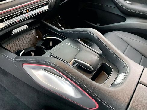 Used 2024 Mercedes-Benz GLE 350 4MATIC image 18