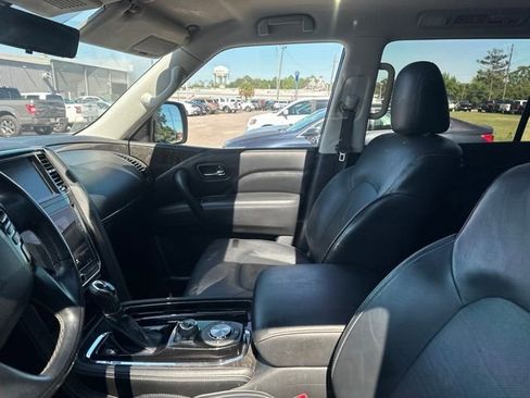 Used 2020 INFINITI QX80 Luxe w/ Proassist Package RWD image 11