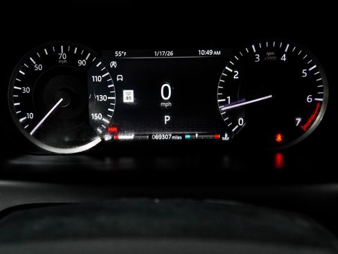 Used 2020 Land Rover Discovery Sport S image 31