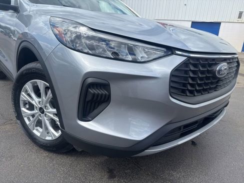 Used 2023 Ford Escape Active AWD/4WD image 13