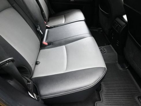 Used 2019 Toyota 4Runner SR5 Premium AWD/4WD image 29