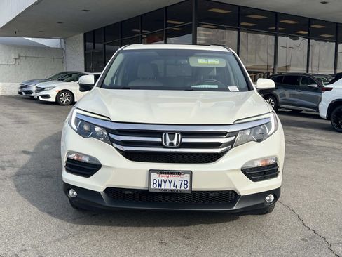 Used 2017 Honda Pilot EX-L image 4