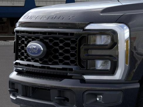 New 2026 Ford F250 XL w/ STX Appearance Package AWD/4WD image 17