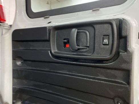 Used 2023 Chevrolet Express 2500 w/ Driver Convenience Package image 10