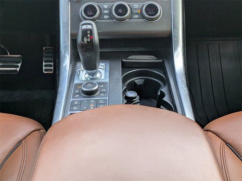 Used 2016 Land Rover Range Rover Sport Supercharged image 23