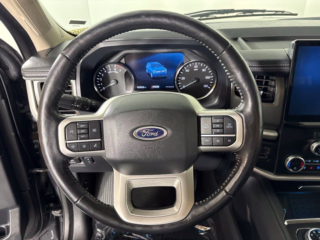 Used 2024 Ford Expedition Max XLT AWD/4WD image 24