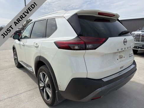 Certified 2023 Nissan Rogue SL w/ SL Premium Package image 7