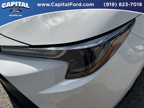 Used 2024 Toyota Corolla LE FWD image 11