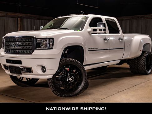 Used 2012 GMC Sierra 3500 Denali image 4