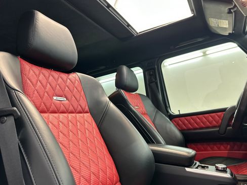 Used 2017 Mercedes-Benz G 63 AMG 4MATIC image 23