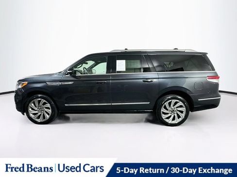 Certified 2023 Lincoln Navigator L Reserve AWD/4WD image 5