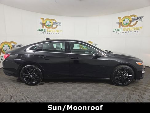 Certified 2023 Chevrolet Malibu LT w/ Midnight Edition image 10