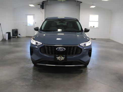 New 2026 Ford Escape Active image 18