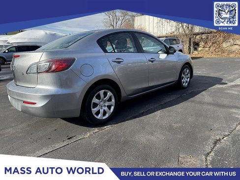 Used 2012 MAZDA MAZDA3 i Sport image 2