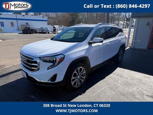 Used 2019 GMC Terrain SLT image 3