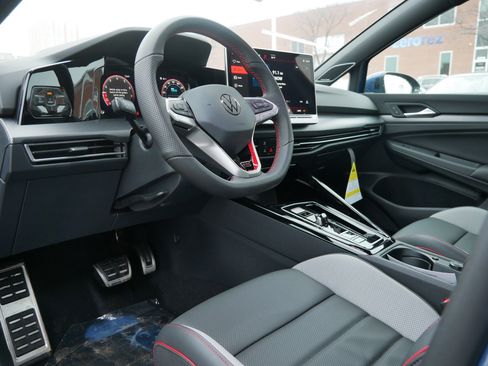 New 2026 Volkswagen GTI SE image 3