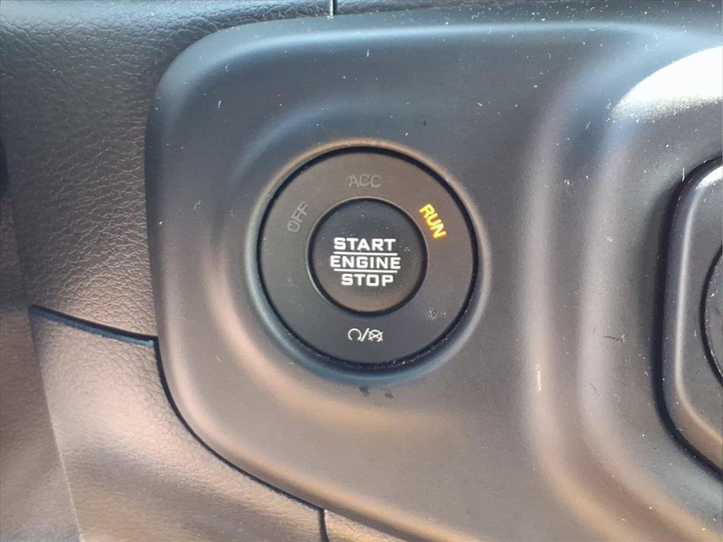 Used 2021 Jeep Wrangler Unlimited Rubicon AWD/4WD image 10
