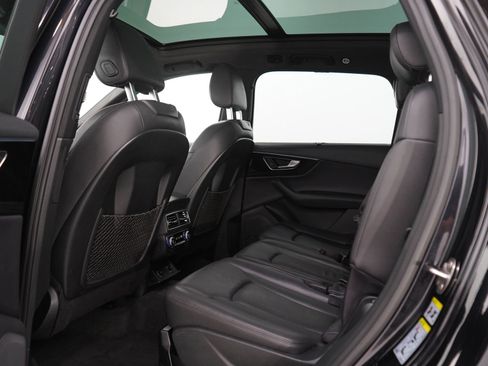 Used 2017 Audi Q7 3.0T Premium Plus AWD/4WD image 18