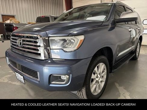 Used 2018 Toyota Sequoia Platinum AWD/4WD image 3