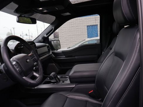 Used 2024 Ford F150 Lariat image 11