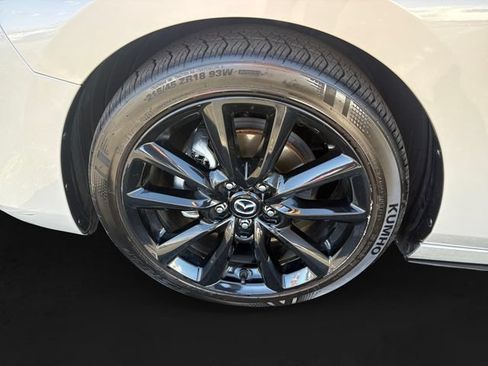 Used 2024 MAZDA MAZDA3 s FWD image 11