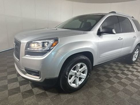 Used 2015 GMC Acadia SLE FWD image 6