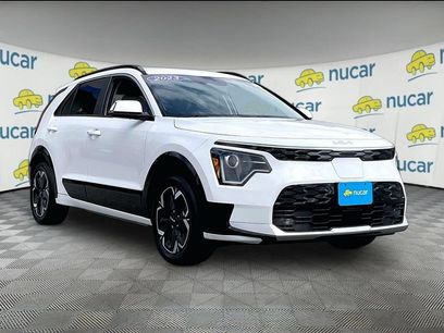 Used 2023 Kia Niro Wind w/ Wind Preserve Package