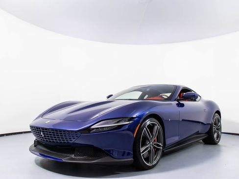 Certified 2022 Ferrari Roma image 28