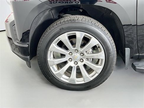 Used 2022 Chevrolet Silverado 1500 High Country image 28