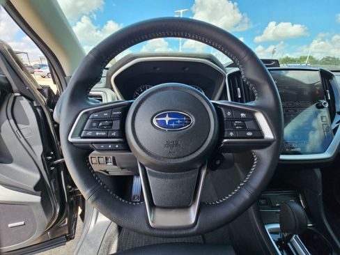 Used 2025 Subaru Ascent Limited AWD/4WD image 17