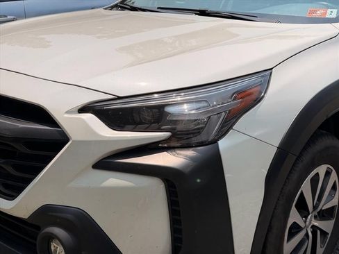 Certified 2024 Subaru Outback Premium AWD/4WD image 4