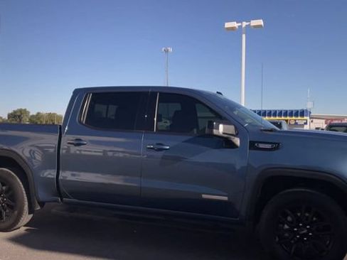 Used 2026 GMC Sierra 1500 Elevation w/ Elevation Premium Package AWD/4WD image 3