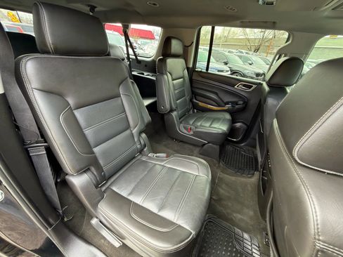 Used 2017 GMC Yukon XL Denali w/ Open Road Package AWD/4WD image 9