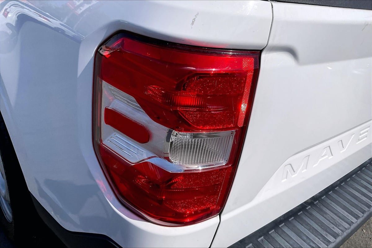 Used 2022 Ford Maverick XL FWD image 30
